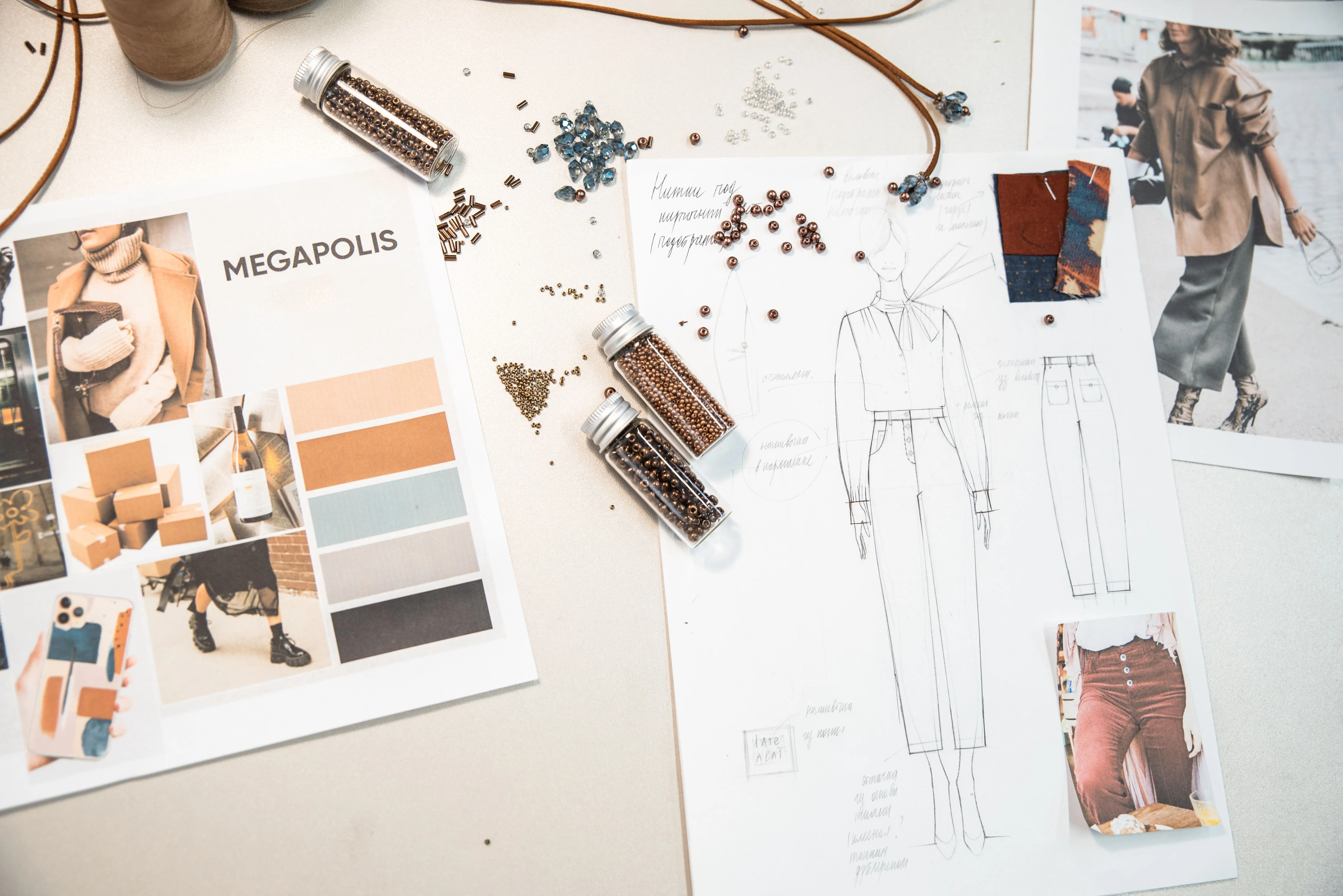 Moodboard de marca con paleta de color y referencias para una identidad de una empresa en Bogotá